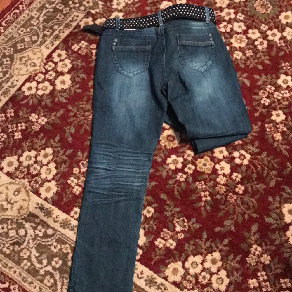 Suko Jeans - Picture 4 of 5